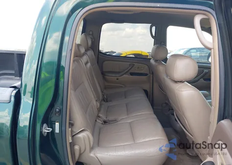 2004 Toyota Tundra Limited V8 z USA, uszkodzony, nr VIN 5TBDT48184S451282